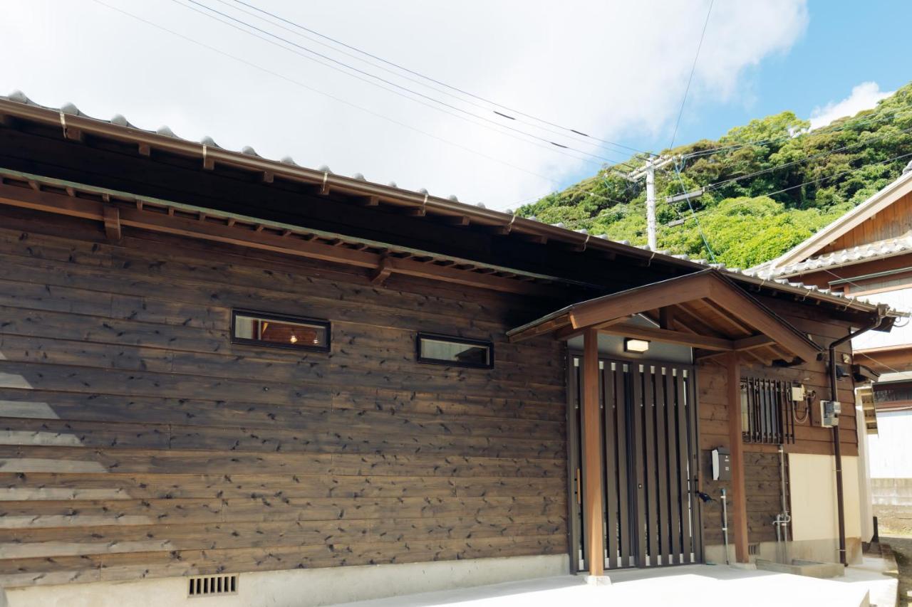 Villa Miyako 源泉かけ流し客室温泉ヴィラ みやこ別邸 Goto Eksteriør billede