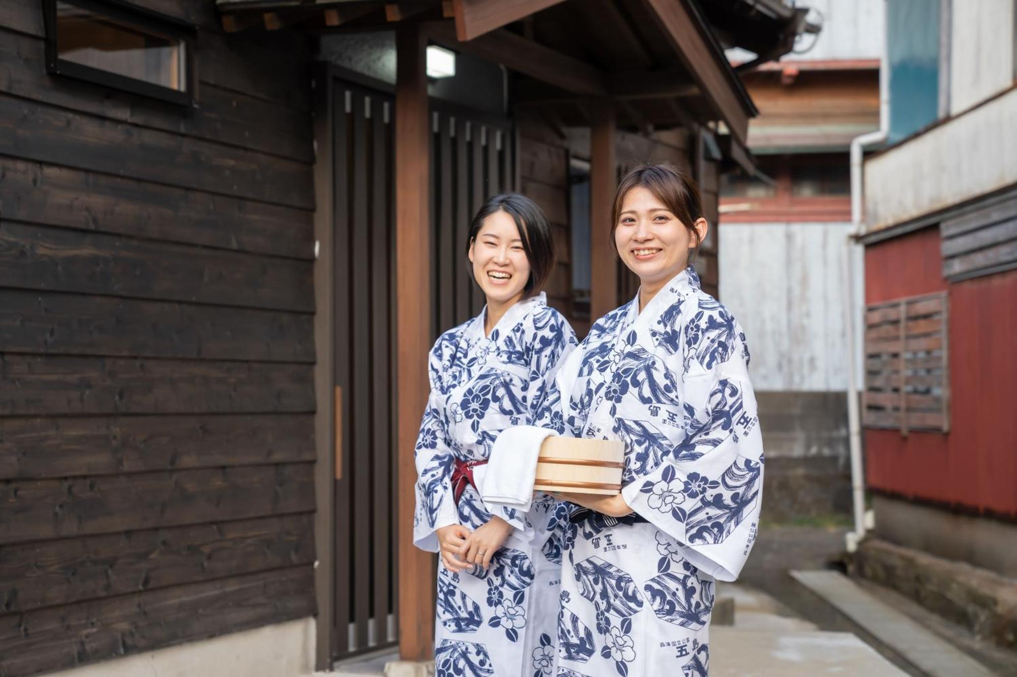 Villa Miyako 源泉かけ流し客室温泉ヴィラ みやこ別邸 Goto Eksteriør billede